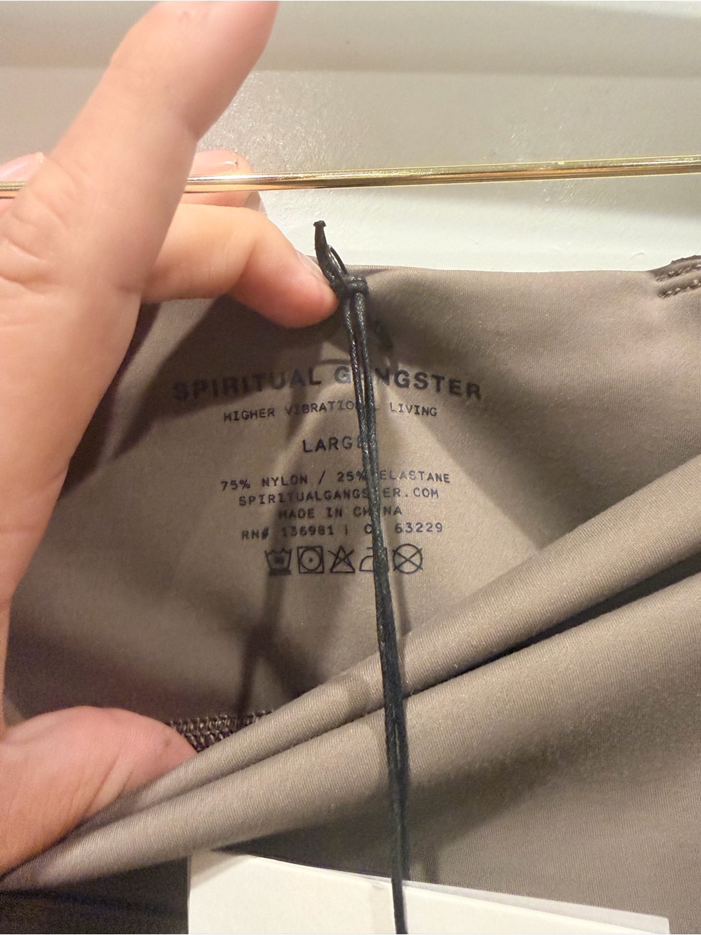 Spiritual Gangster High Rise Flare Yoga Pants Taupe Size L Split Hem - Picture 4 of 5